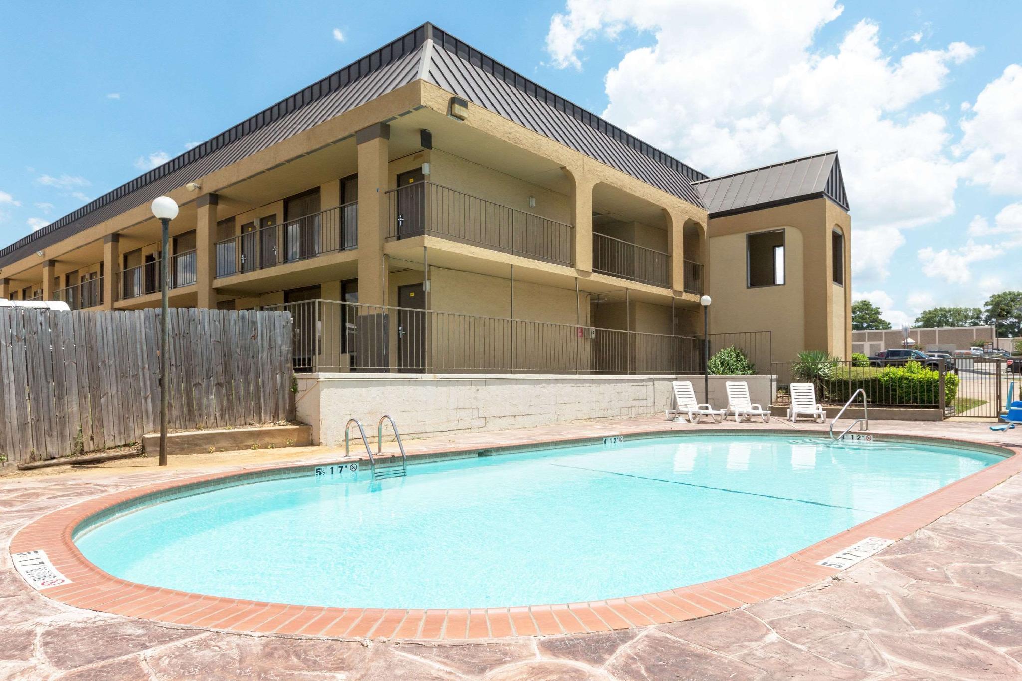 Motel Super 8 By Wyndham Longview/North Exterior foto