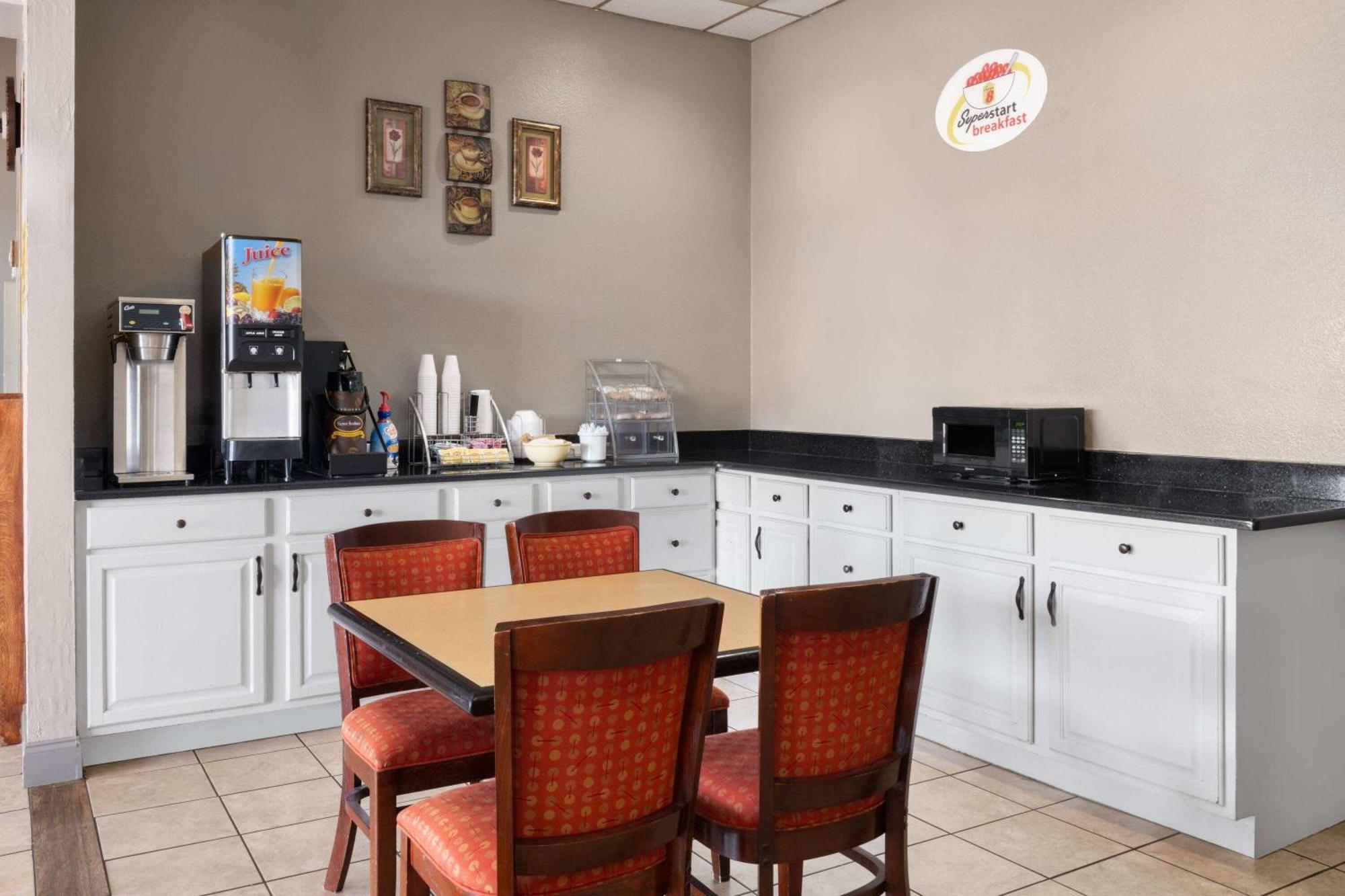 Motel Super 8 By Wyndham Longview/North Exterior foto